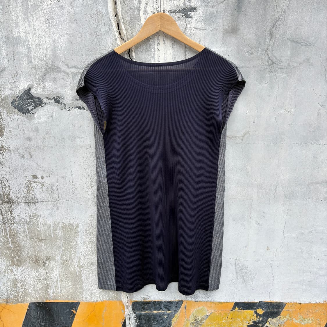 Pleats Please 이세이미야케 플리츠플리즈 슬리브리스 상품이미지2