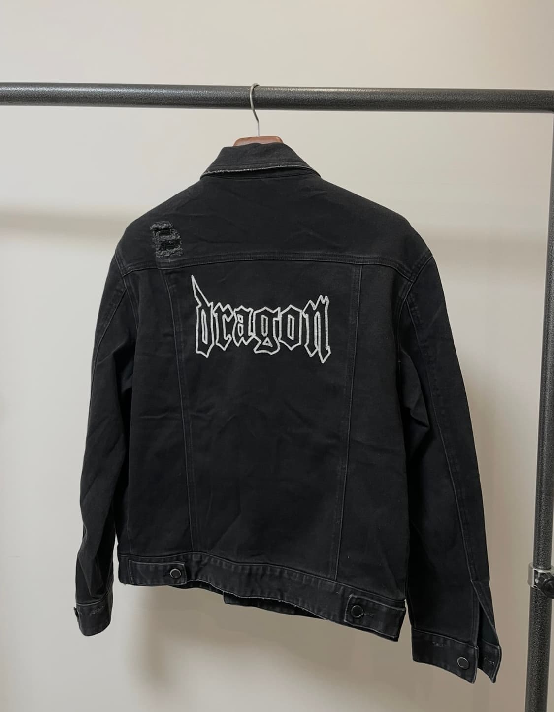 (M) 8 X G-Dragon 블랙 흑청 디스트로이드 데님 자켓 상품이미지1