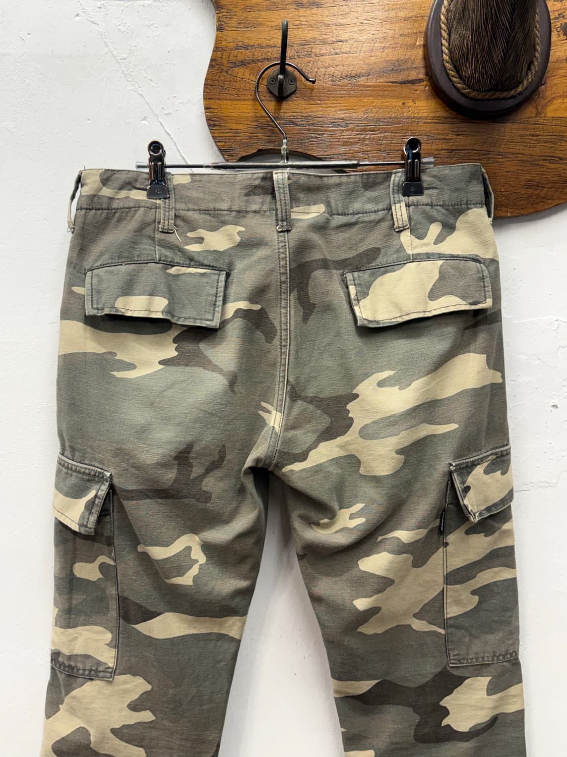 AVIREX LTD. Woodland Camo Cargo Pants 상품이미지5