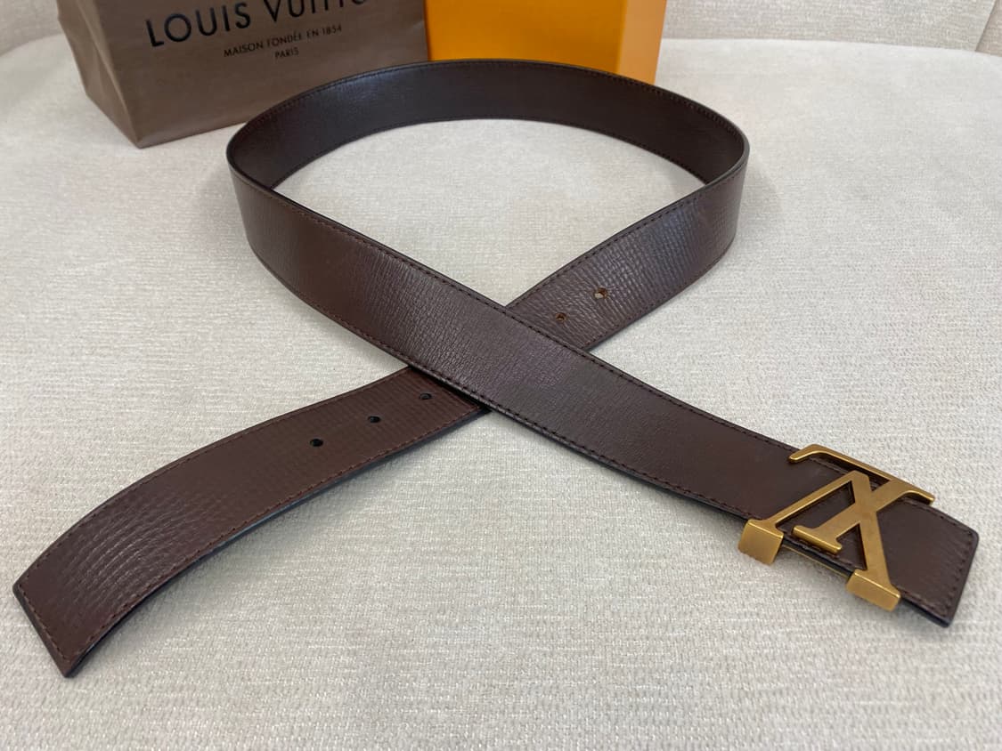루이비통 LV 이니셜 유타 벨트 100 사이즈 남성용 상품이미지7