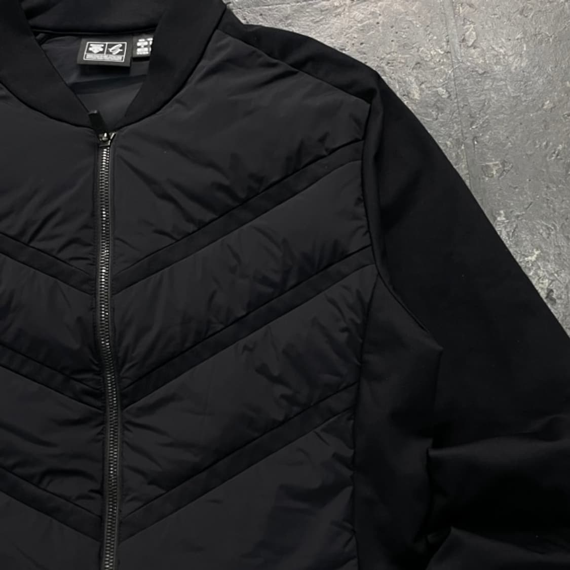 95 데상트 골프 하이브리드 자켓 상품이미지2