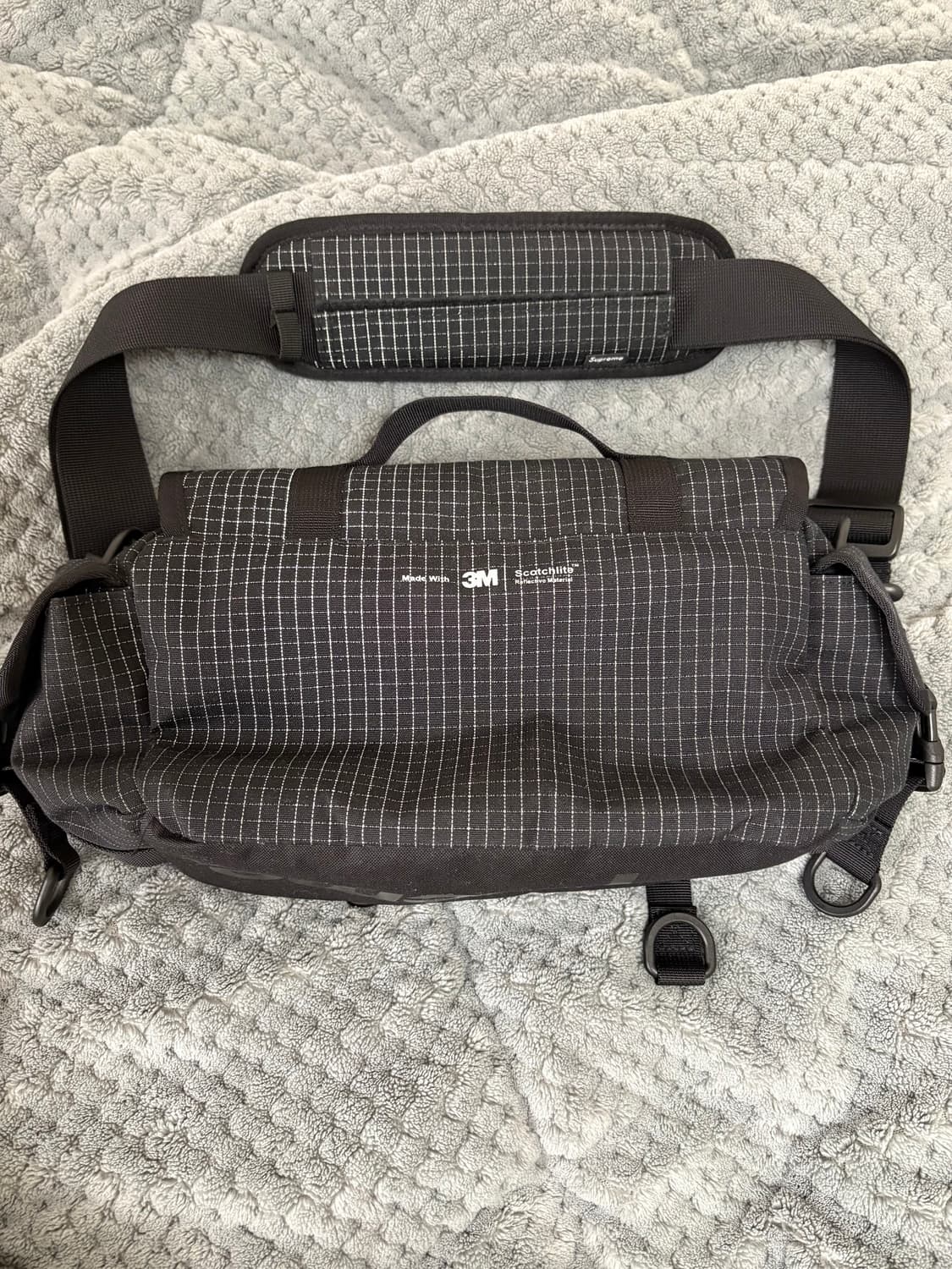 슈프림 미니 더플백 상품이미지3