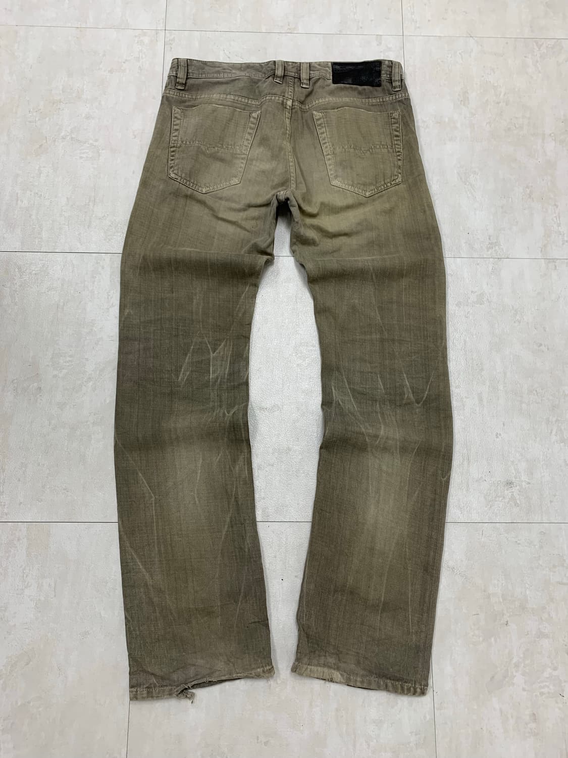 디젤 애쉬 카키 스트라이트 팬츠 #647 상품이미지7