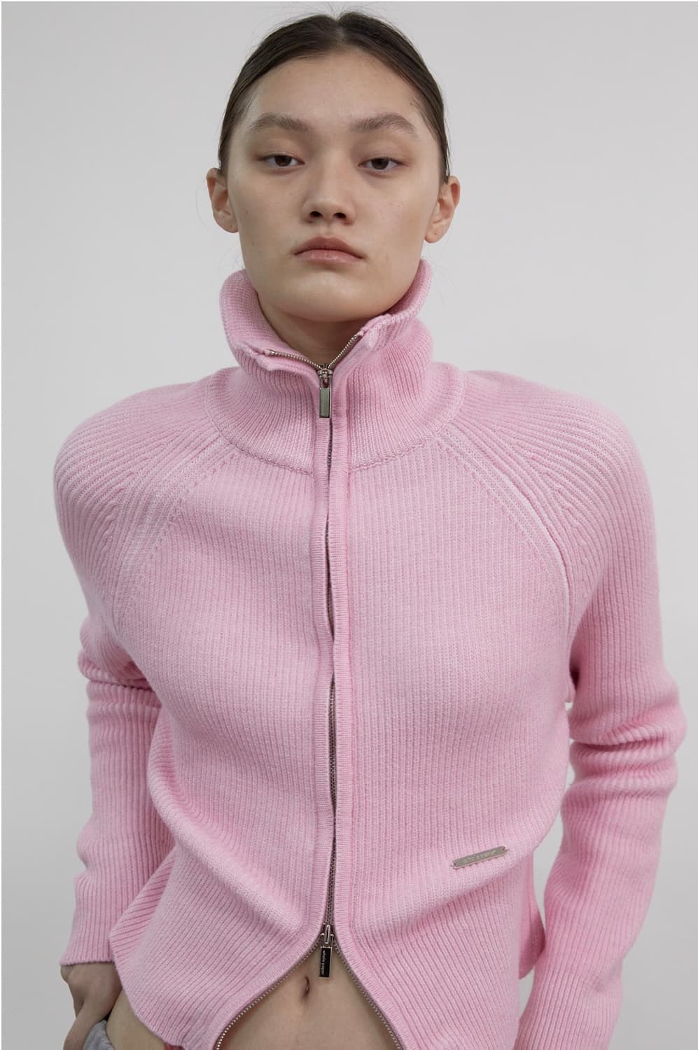 홀페이퍼 투톤 래글런 니트 집업(택없는 새상품) 상품이미지1