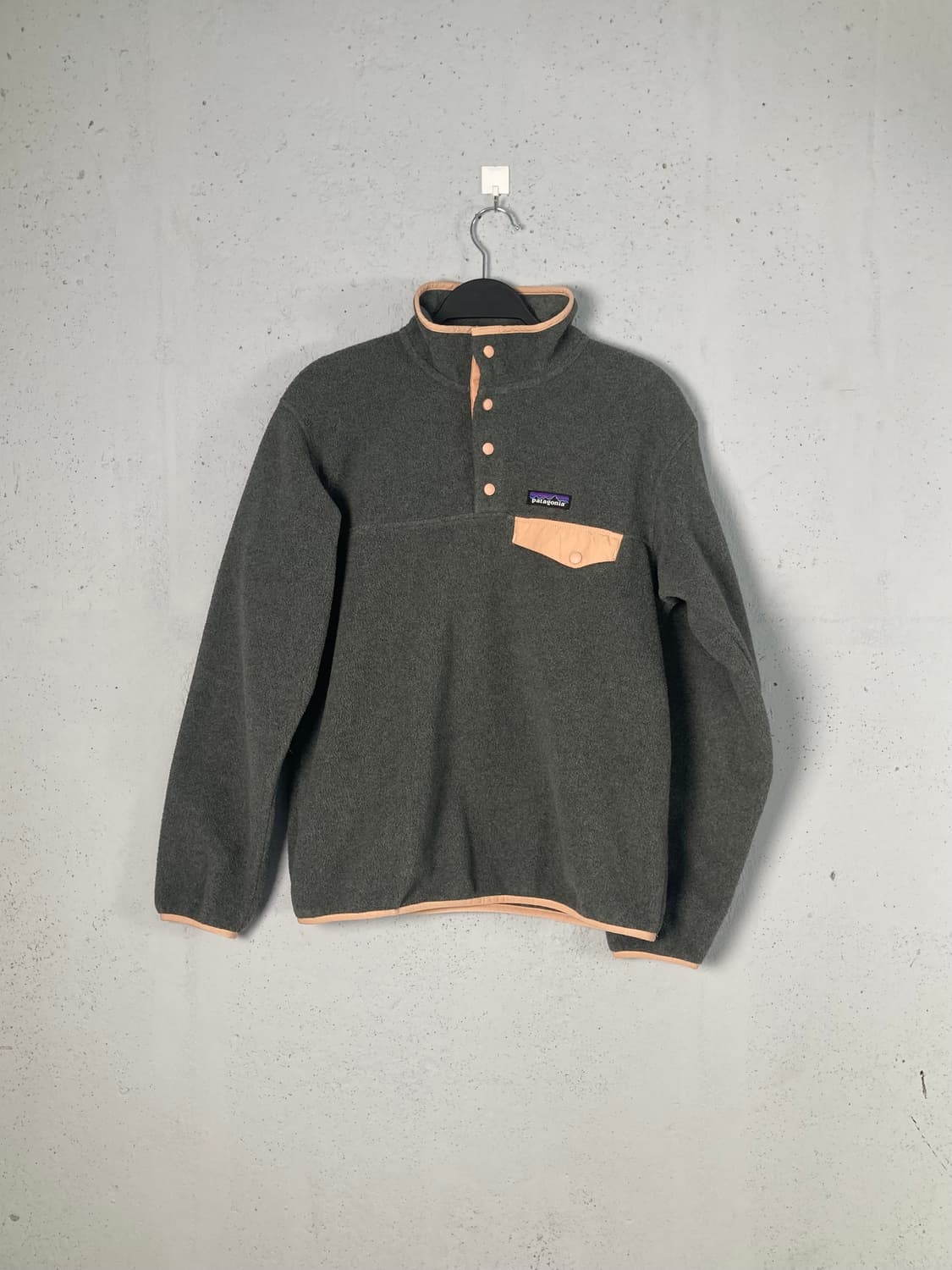 파타고니아 신칠라 풀오버 니켈/피치 (S) 상품이미지1