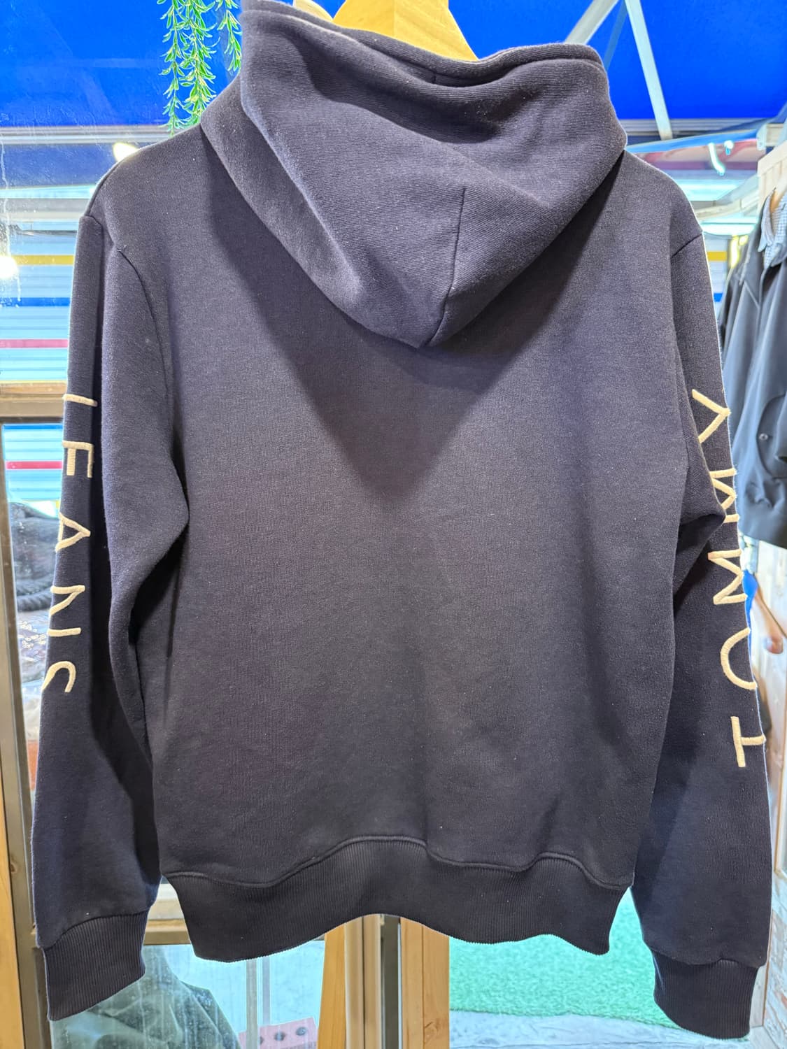 타미힐피거 빅플래그 후드티 상품이미지4