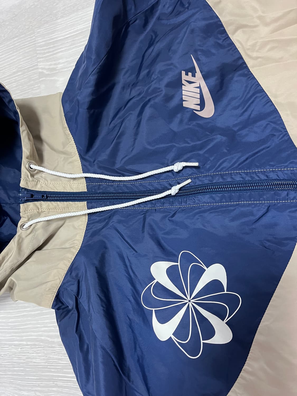 나이키 러닝자켓 105 상품이미지2