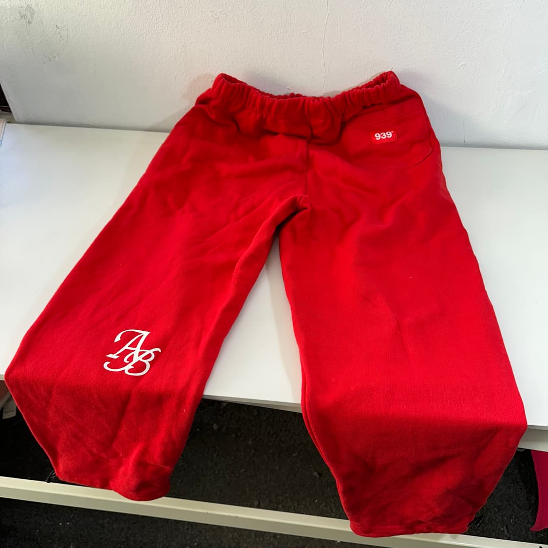 M 아카이브볼드 코랄 레귤러핏 939 스웻팬츠 상품이미지5