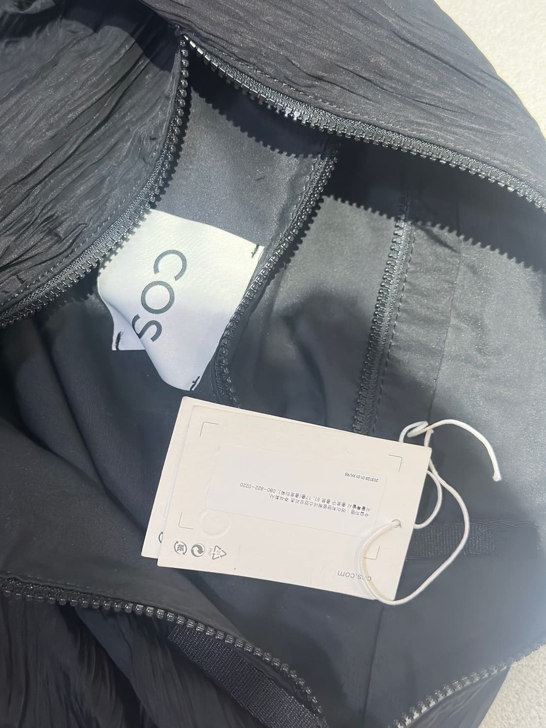 코스 스모크드 크로스백 상품이미지3