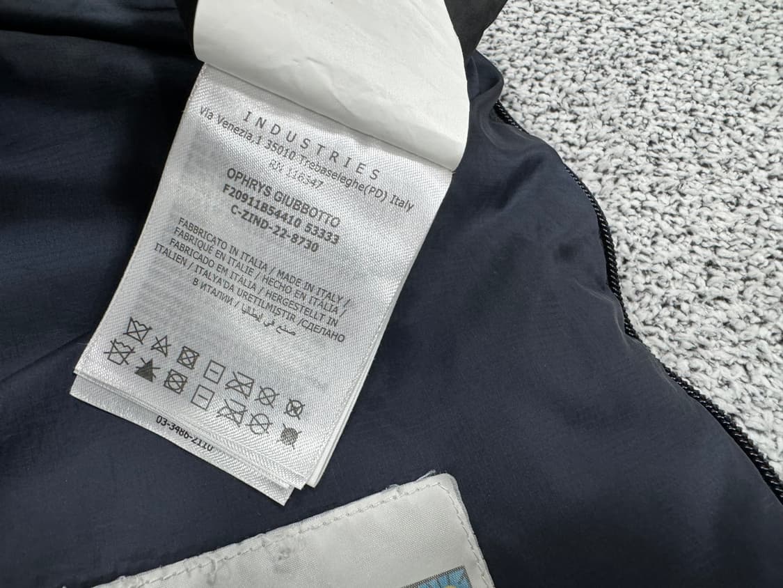 몽클레어 오프리스 다운베스트 상품이미지9