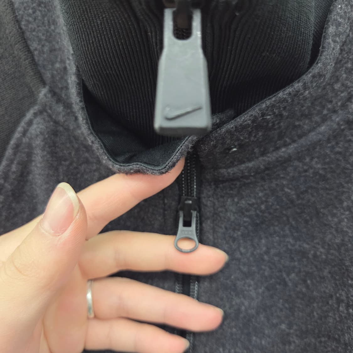 나이키골프 블랙/챠콜 그레이 집업 자켓 여L 상품이미지5