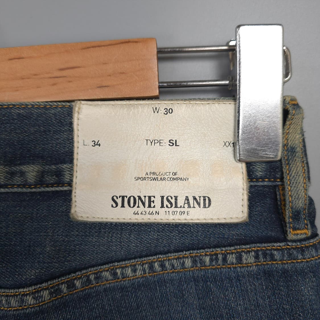 남성용 스톤아일랜드 Stone Island 와펜 디스트로이드 데님 팬츠 상품이미지9