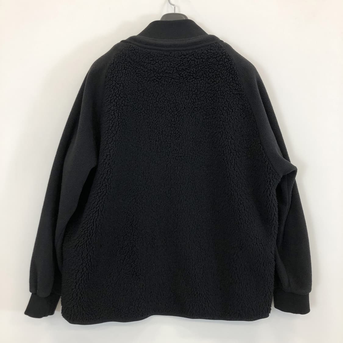 유니클로 화이트마운티니어링 플리스 L  상품이미지4