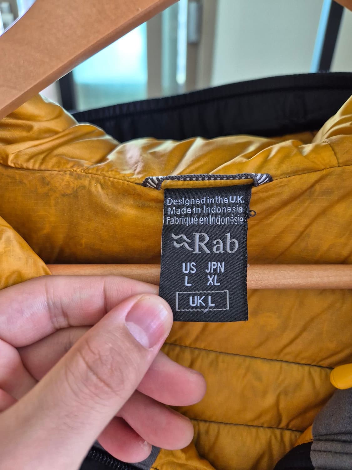 Rab 마이크로라이트 알파인 자켓 L 블랙 옐로우 상품이미지2