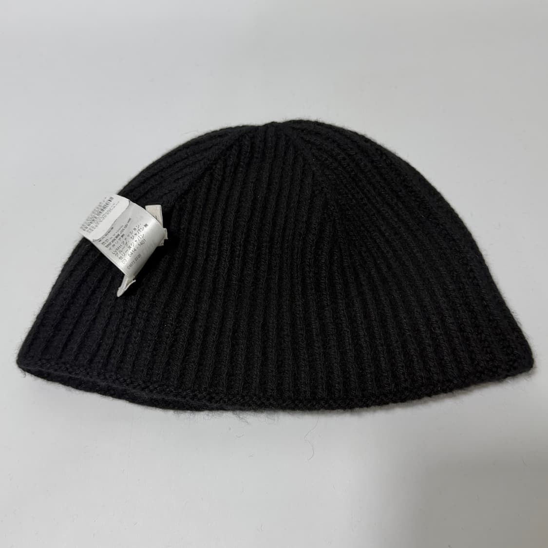 셀린느 심리스 캐시미어 트리오페 클로시 비니 (os)  상품이미지4