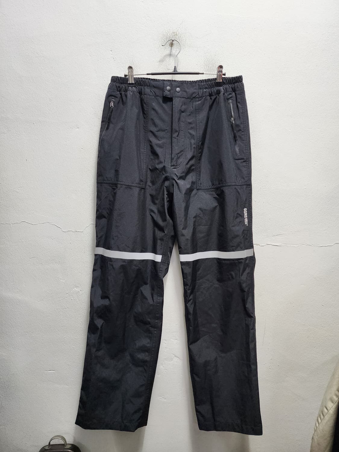 고어텍스 리플렉티브 테크웨어 밴딩팬츠 상품이미지2