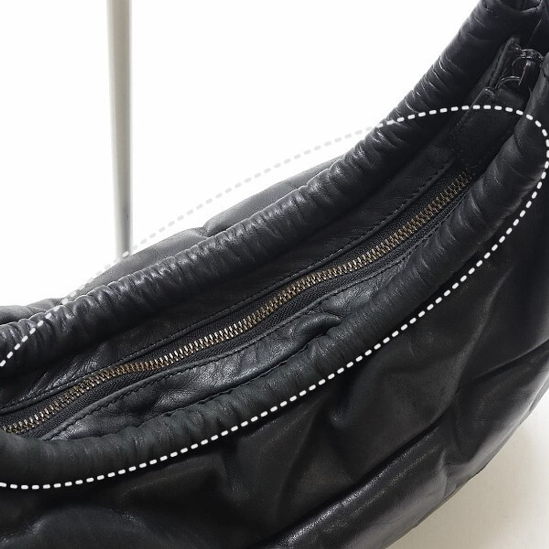 요지 야마모토 y-3 카우레더 퀼팅 핸드백 상품이미지6