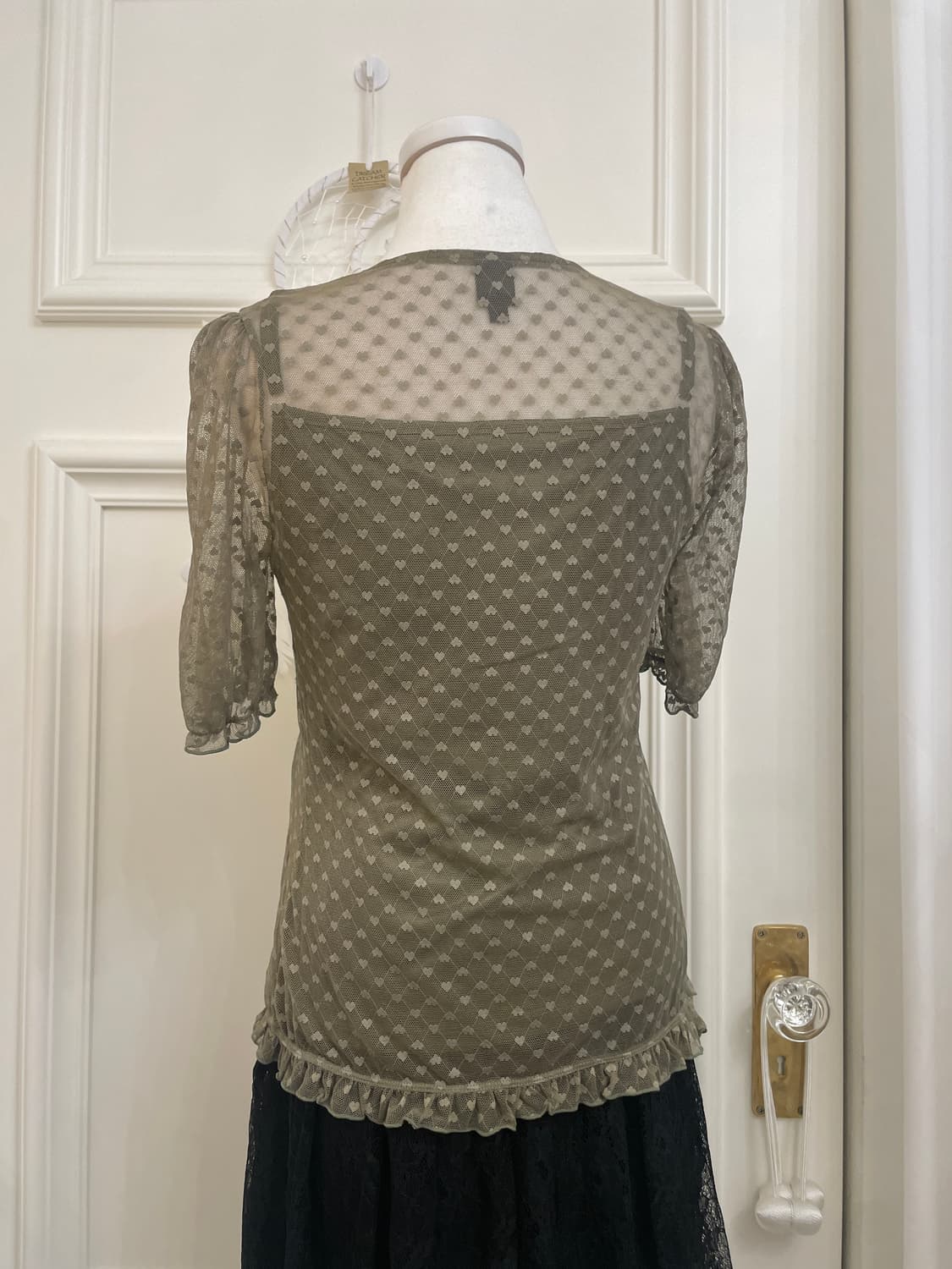 charcoal heart lace bow point top 상품이미지4
