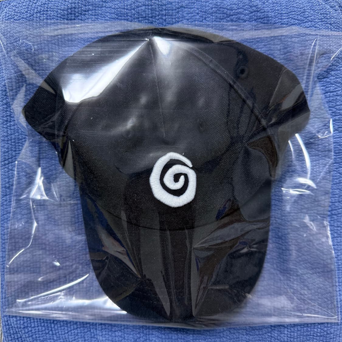 오스트리야 스월 로고 파이브 패널즈 캡 블랙 상품이미지2