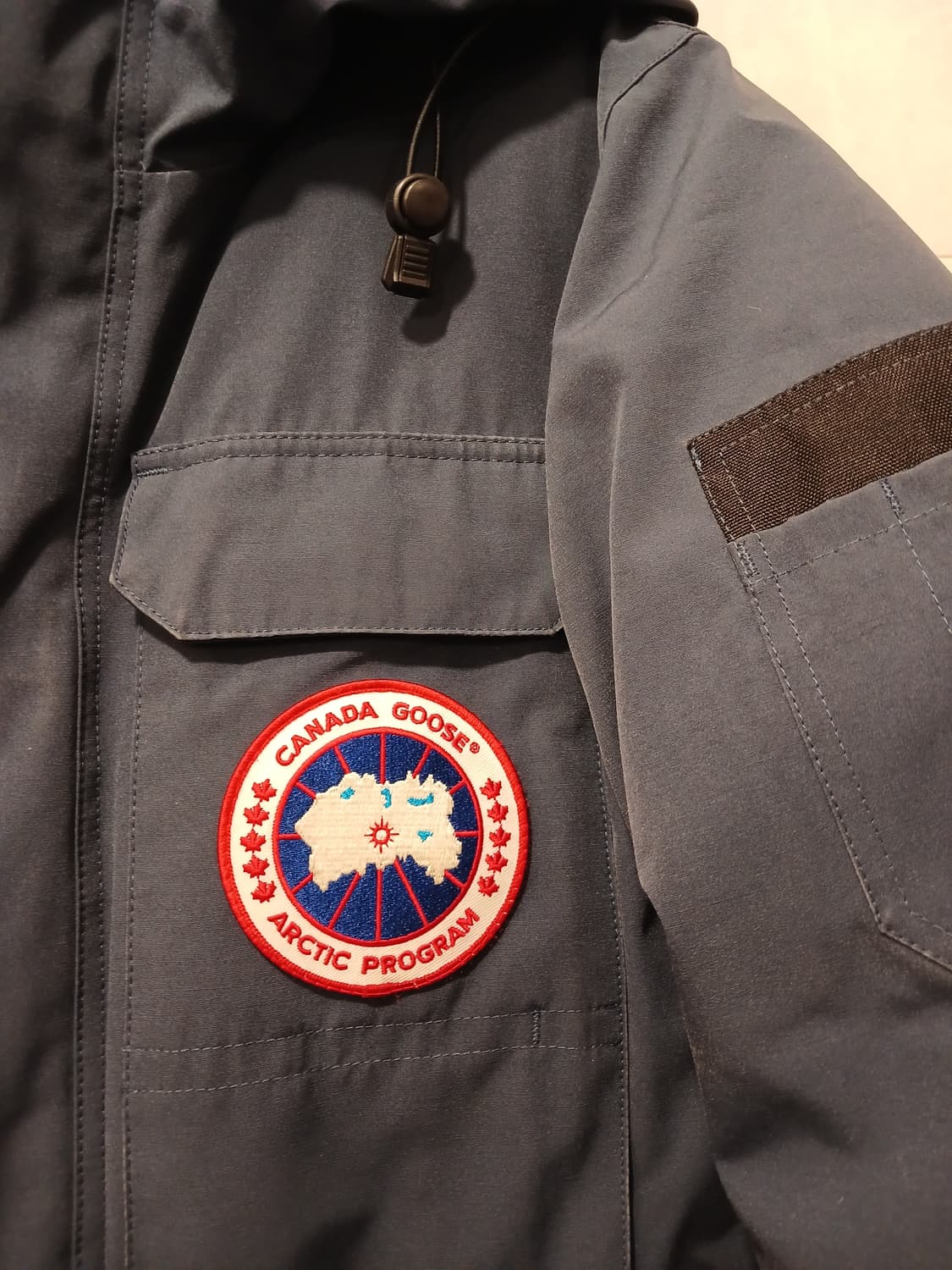 캐나다구스 정품 남성 패딩 M/M 사이즈 상품이미지7