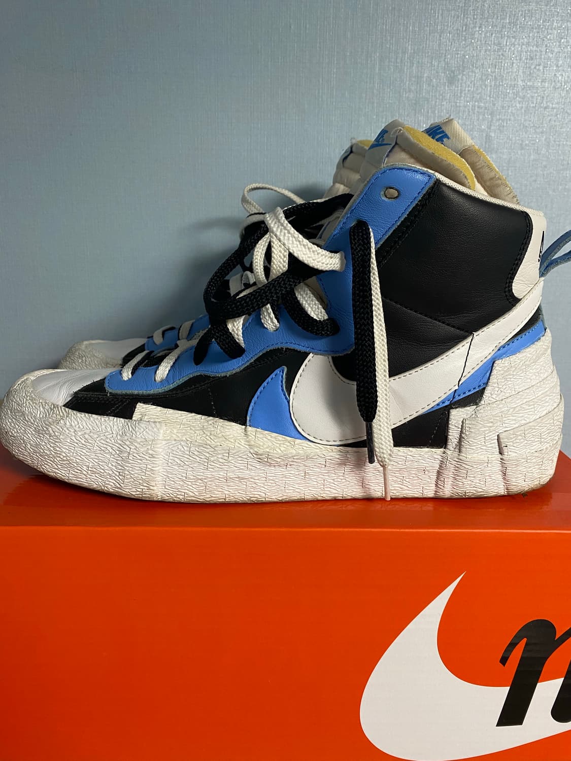 나이키 사카이 블레이저 흰파 300 상품이미지1