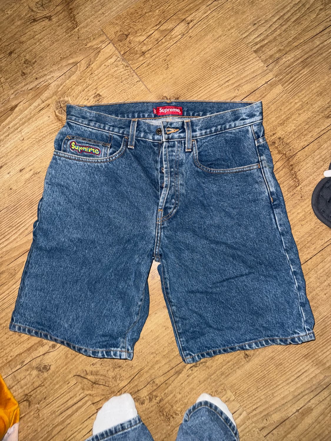 슈프림 데님 쇼츠 상품이미지1