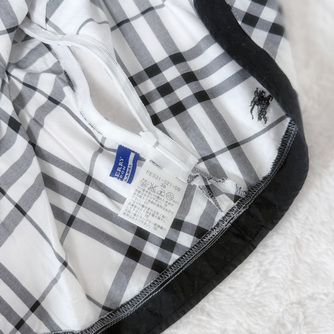 Burberry 블루라벨 히메갸루 달천깔 노바체크 블라우스 ≽^•⩊•^≼ 상품이미지5