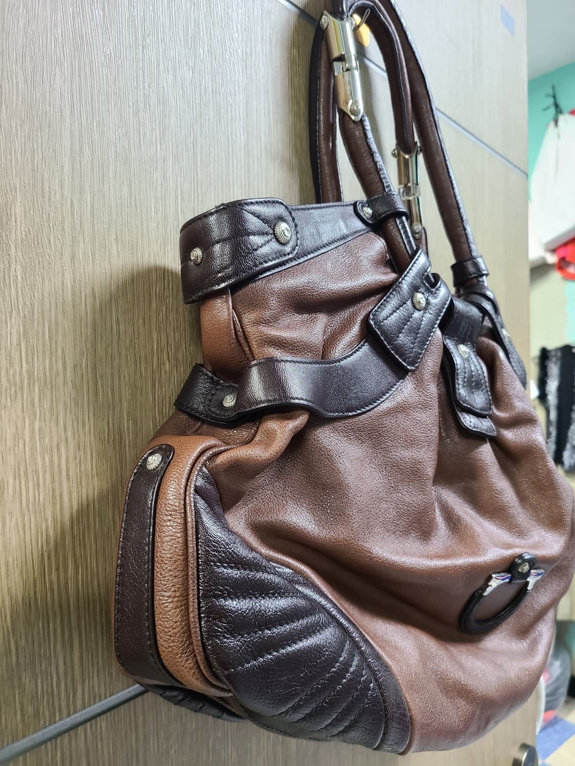 페리가모 토트백  상품이미지5