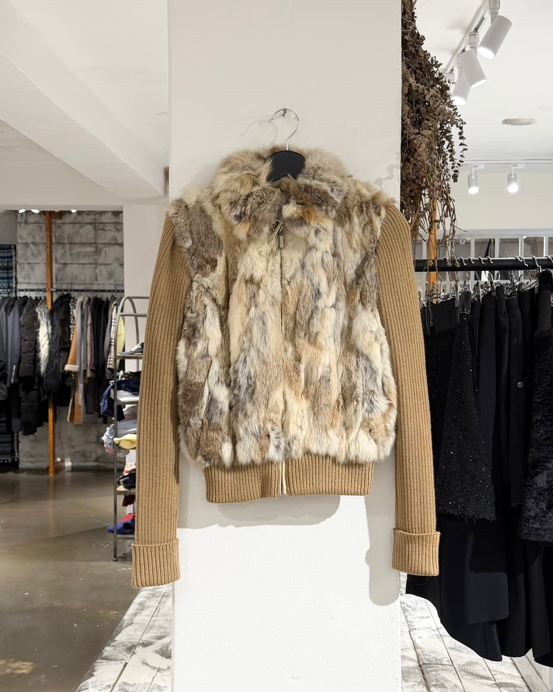 빈티지 런딥 베이지 래빗퍼 하이넥 벨티드 집업 자켓 상품이미지1