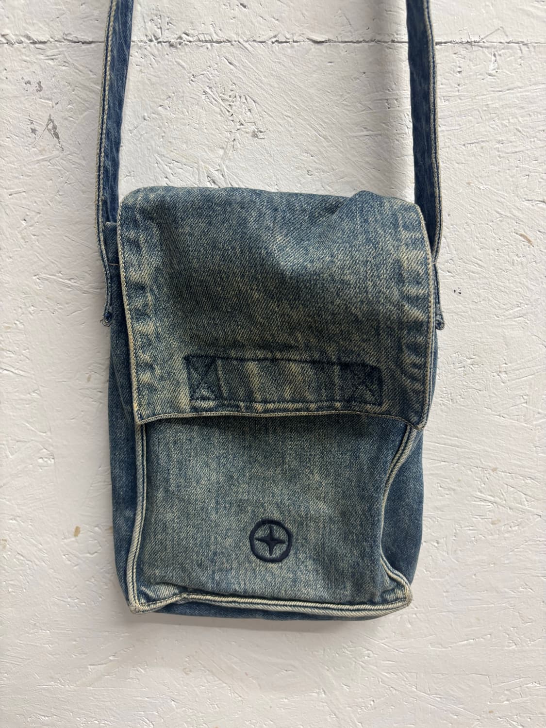 Stone island 크로스백 상품이미지2