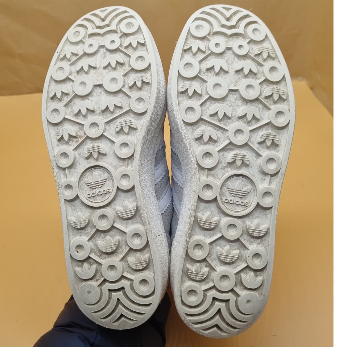 아디다스 가젤 볼드 그레이 스니커즈235 상품이미지3