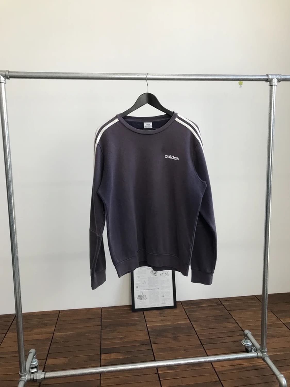 Adidas Washed 3 Stripe Crewneck 상품이미지3