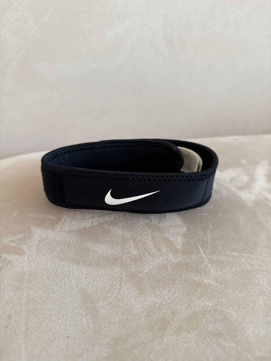 나이키 파텔라 무릎보호대 판매합니다. 상품이미지1