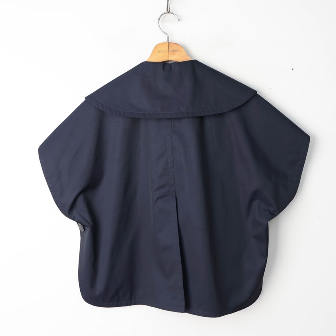 S/더엣지 숏 케이프 트렌치 자켓  상품이미지2