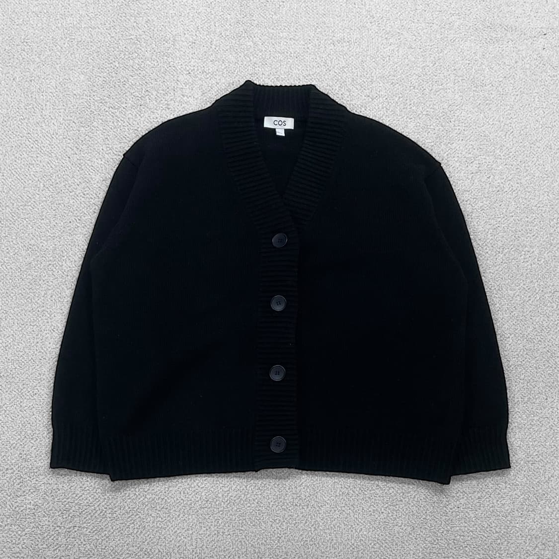 코스 Cos 오버사이즈 울 브이넥 가디건 니트 블랙 상품이미지1