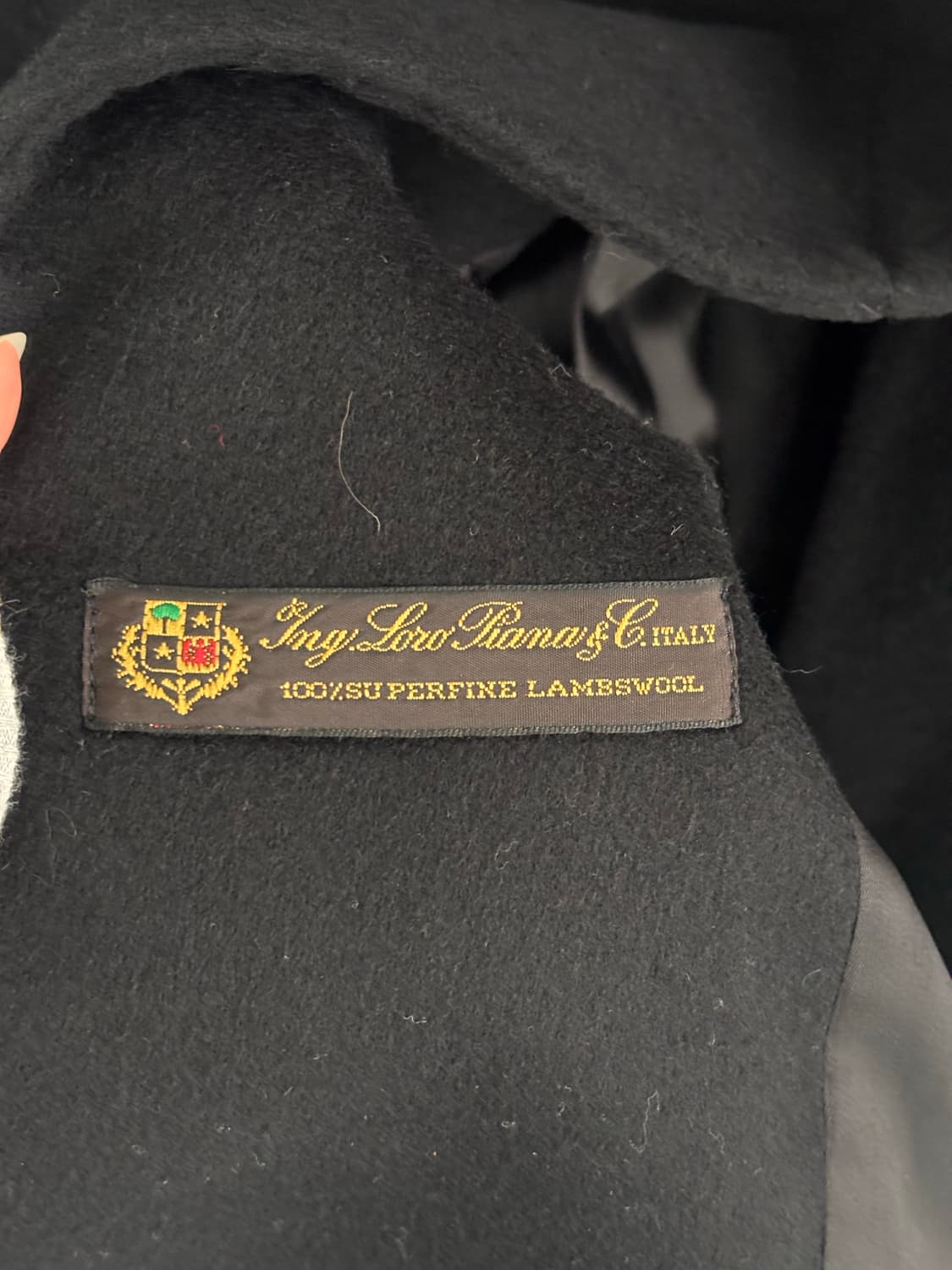 Dior 디올 블랙 롱 플리츠 코트 상품이미지7