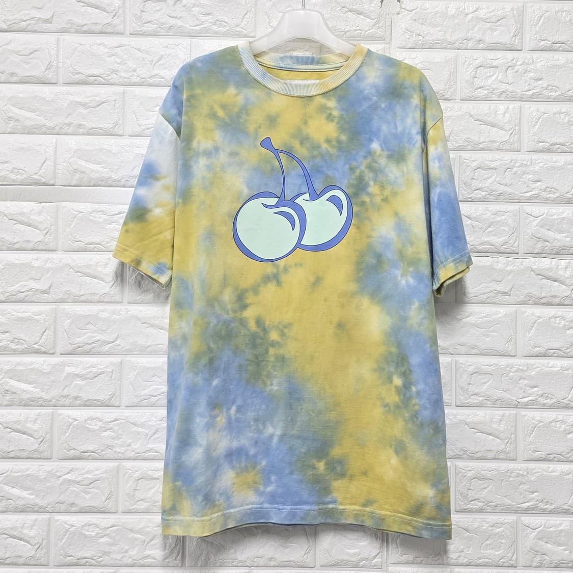 키르시 타이 다이 반팔티 L 상품이미지1