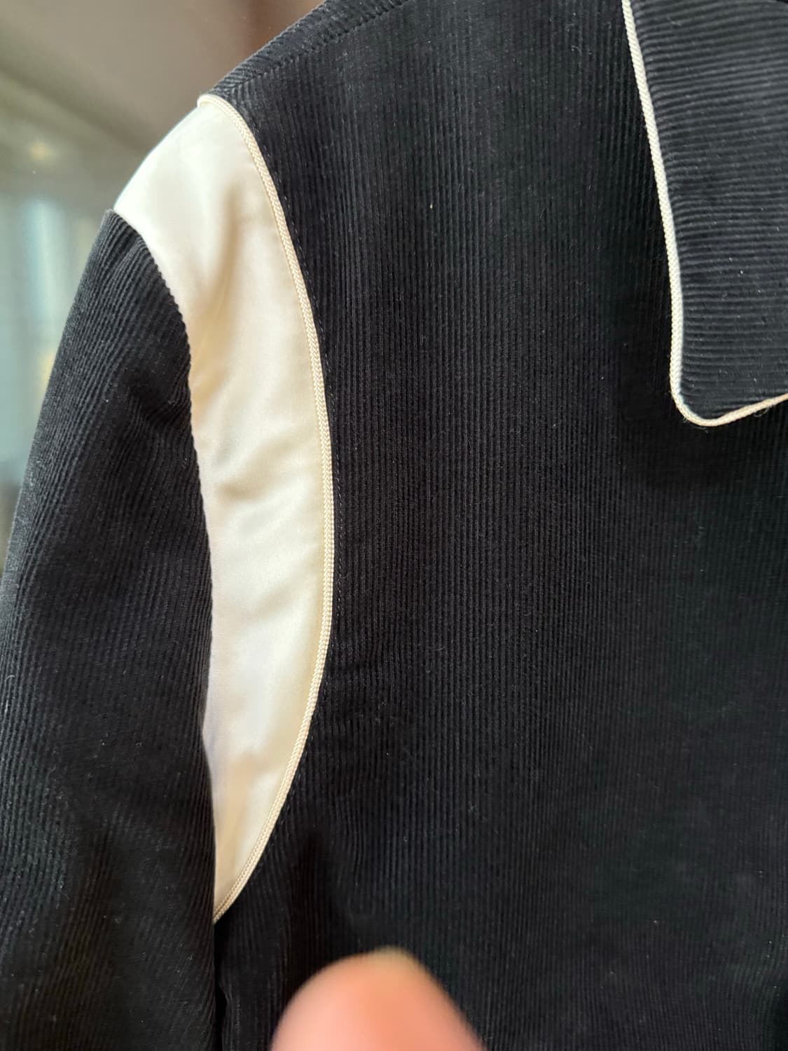 셀린느 코듀로이 테디자켓 사이즈50 상품이미지3