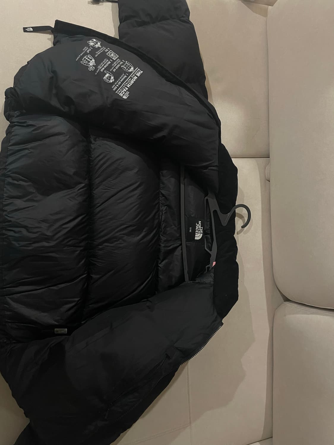 노스페이스 눕시 숏패딩 판매합니다!!! 상품이미지2
