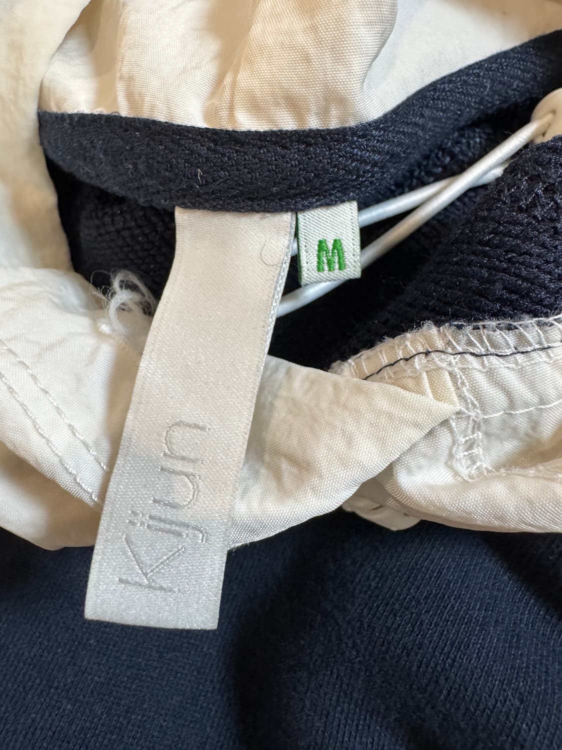 기준 ALVY Hoodie Navy White  상품이미지7