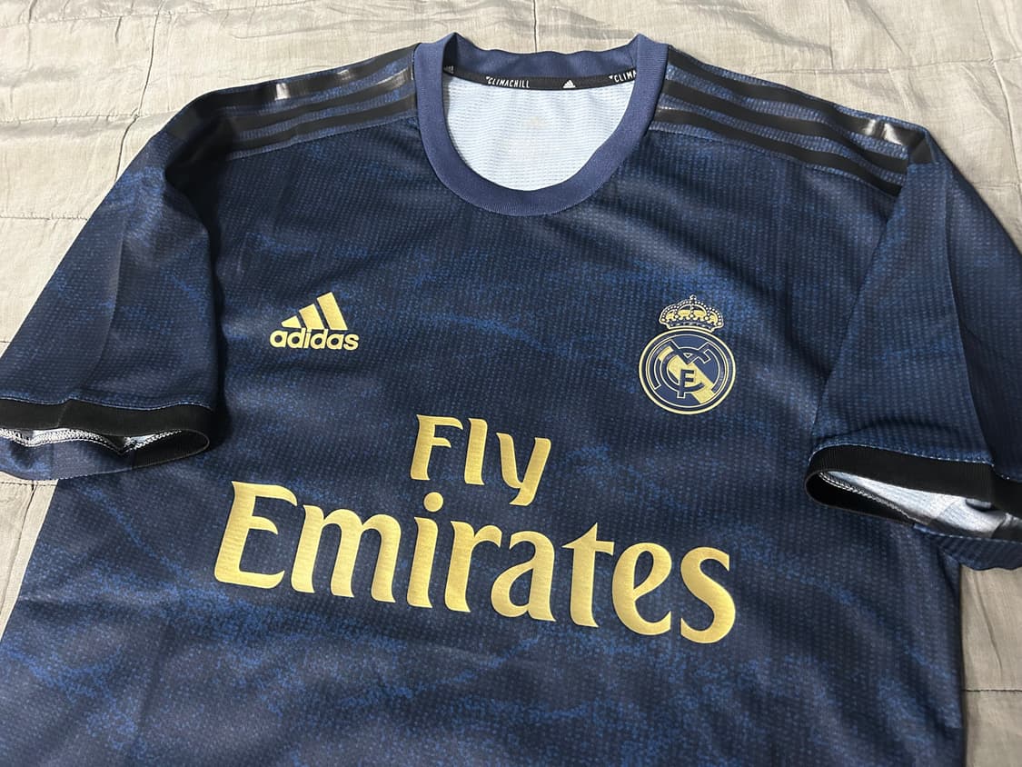 19/20 레알 마드리드 어웨이 어센틱 유니폼 상품이미지1