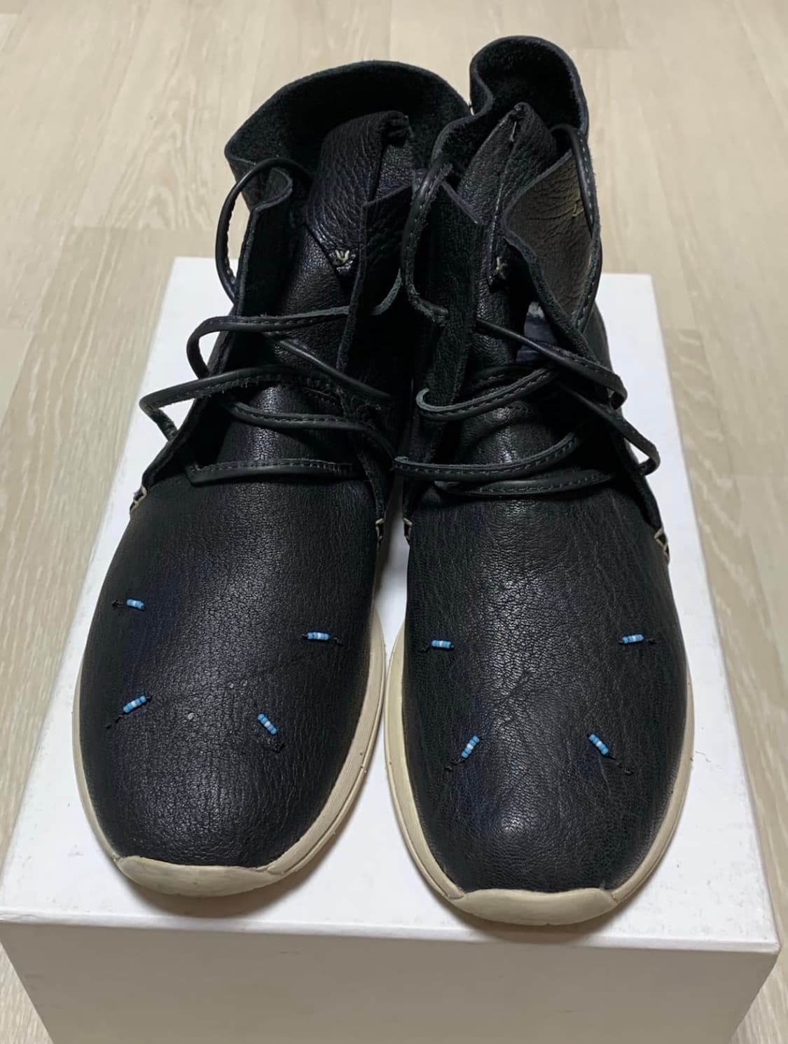 비즈빔 (visvim huron moc hi-folk) 블랙 10사이즈 상품이미지1