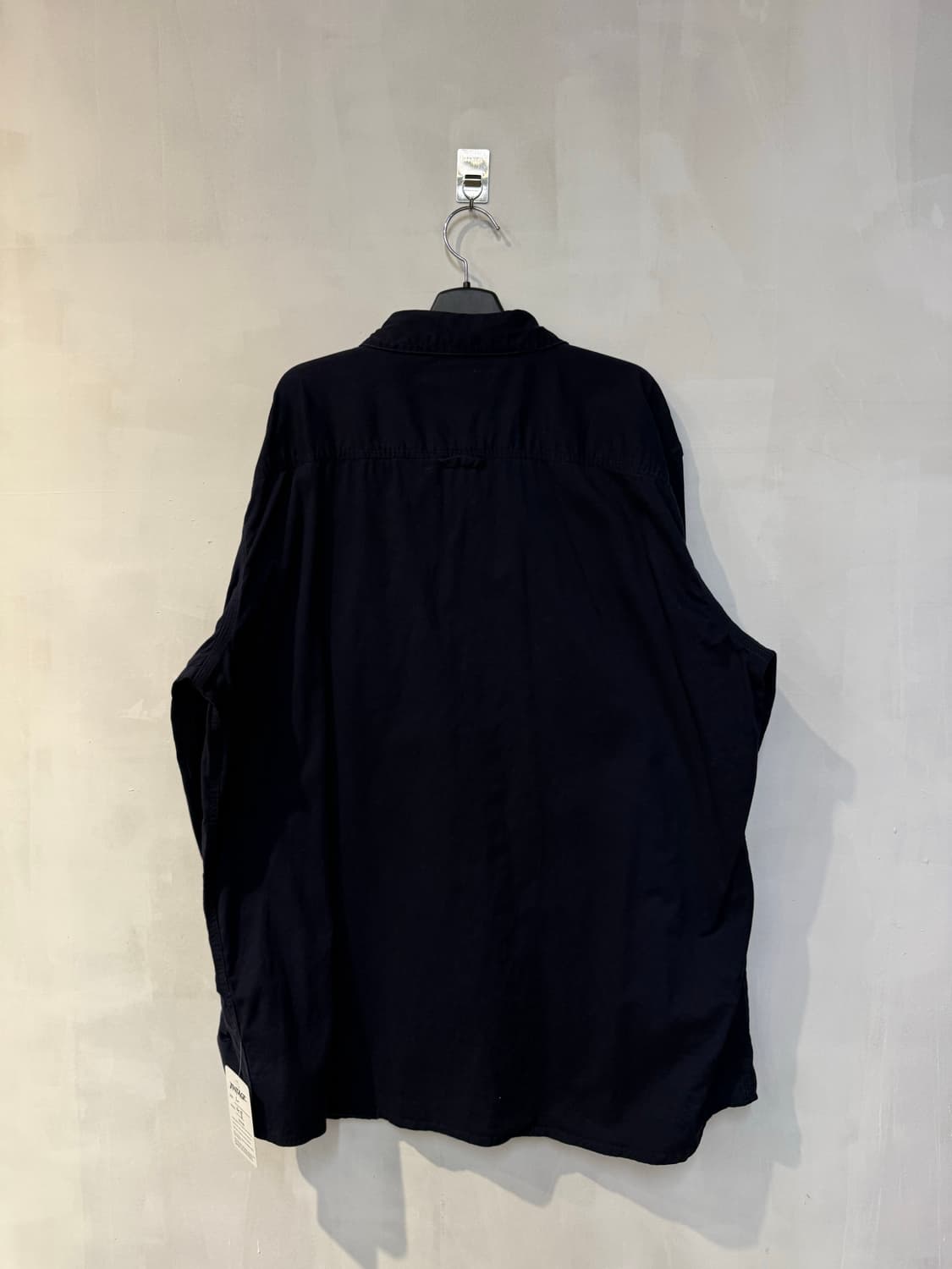 칼하트 다크네이비 긴팔셔츠 상품이미지4