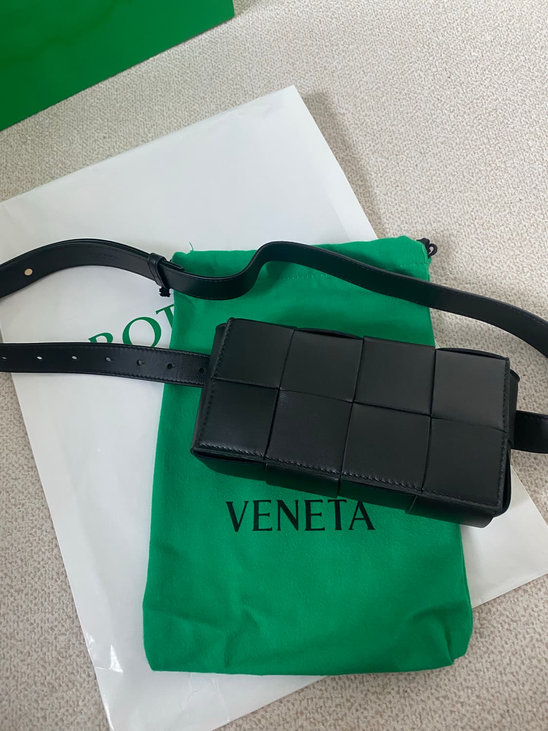 보테가베네타 카세트백 상품이미지2