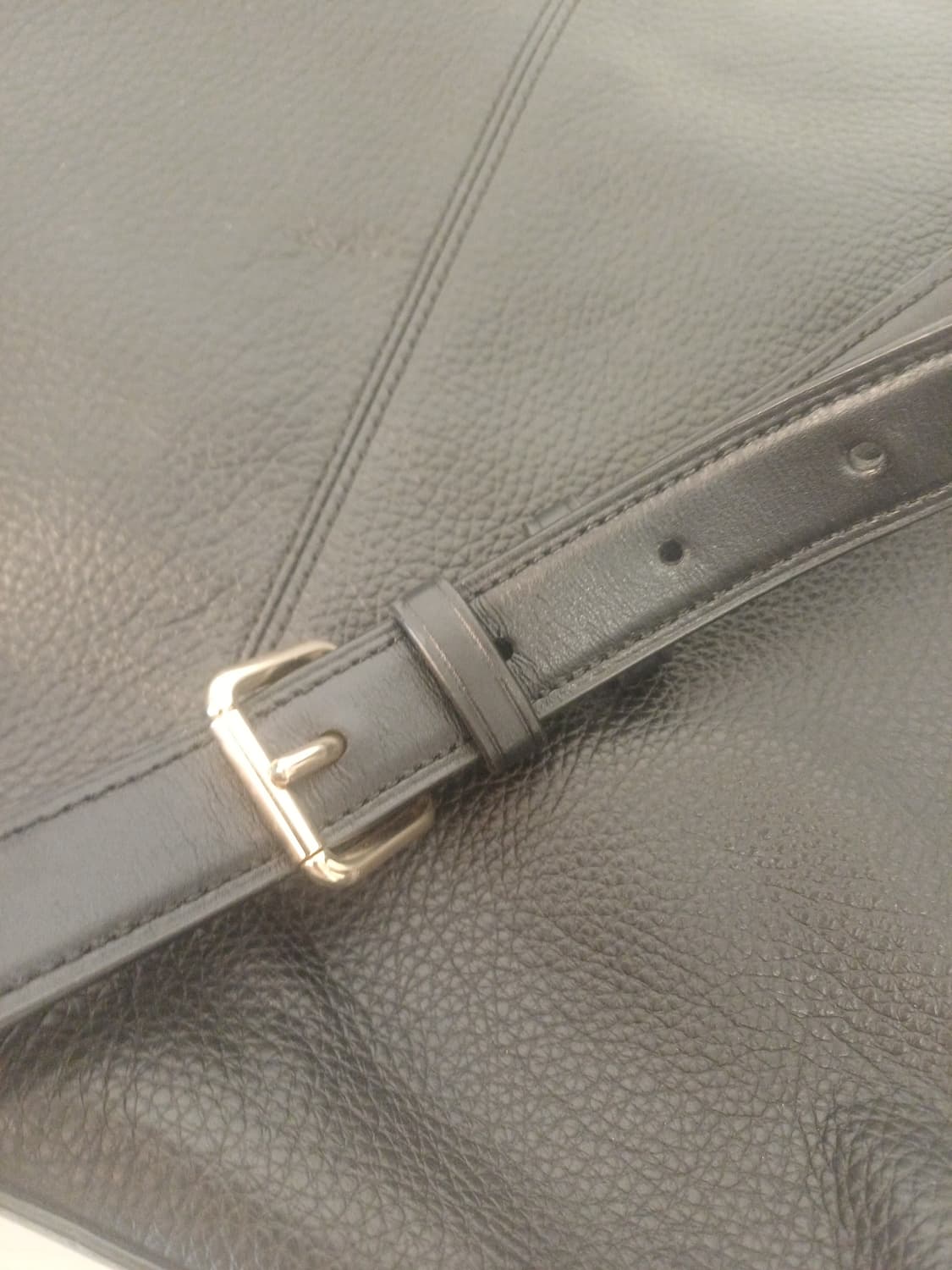 COACH 코치 에비 페블 레더 파일백 (Black)  상품이미지9