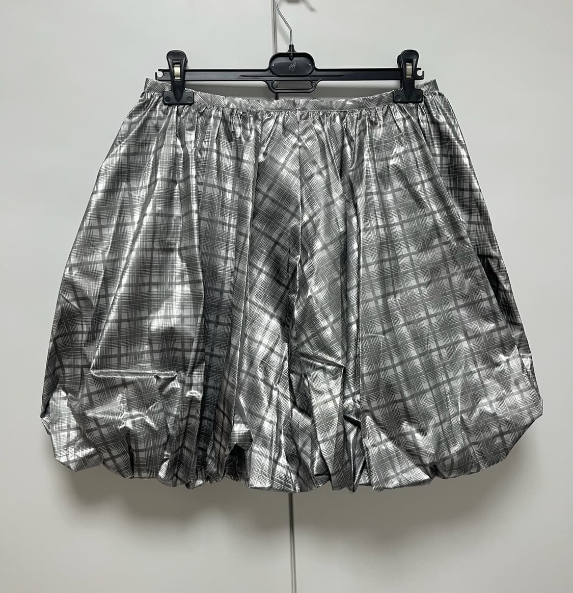 [M]애슐리 윌리엄스 25fw 체크 퍼프 미디 스커트 상품이미지2