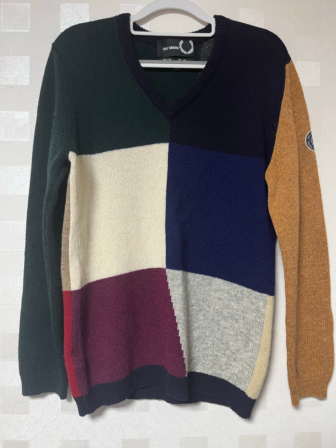 라프시몬스 프레디페리 컬러블록 니트 상품이미지1