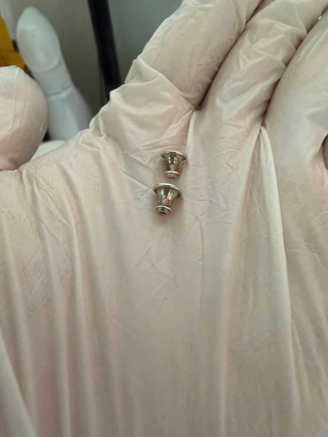 크롬하츠 No2 CH 플러스 스터드 귀걸이 이어링 2개 상품이미지7