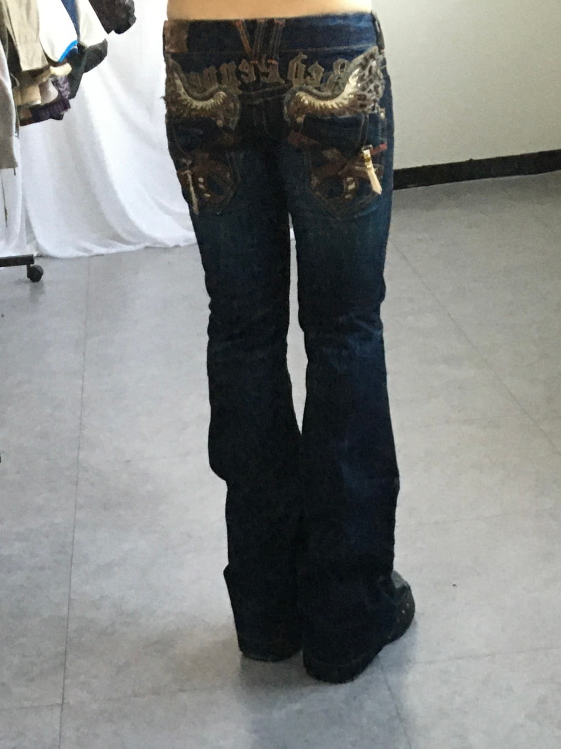 Red pepper back patch point denim pants 상품이미지1