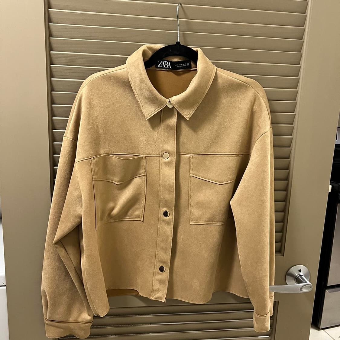 [무배] 자라 zara 스웨이드 셔츠 자켓 베이지 모카 색상 상품이미지1